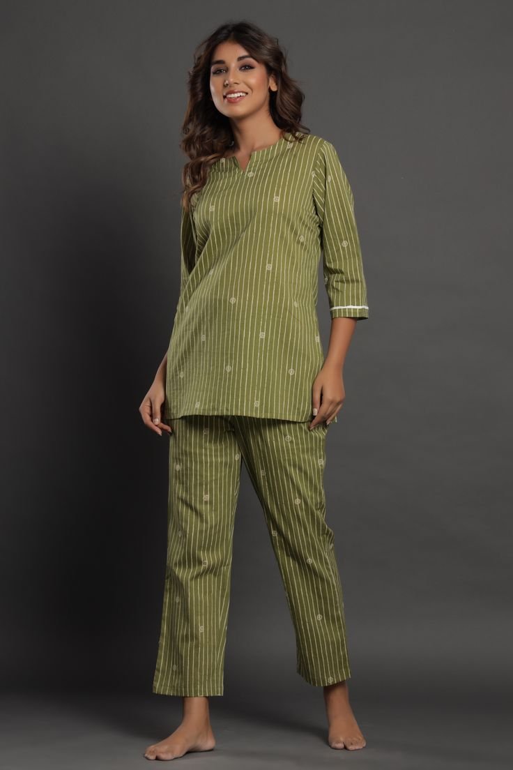 Free Size Nightsuit h4h